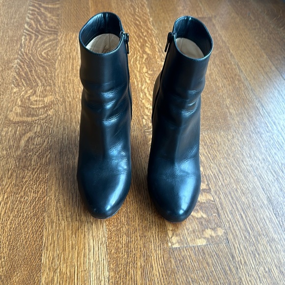 Christian Louboutin So Kate booties size 7 1/2 near new - Picture 5 of 13